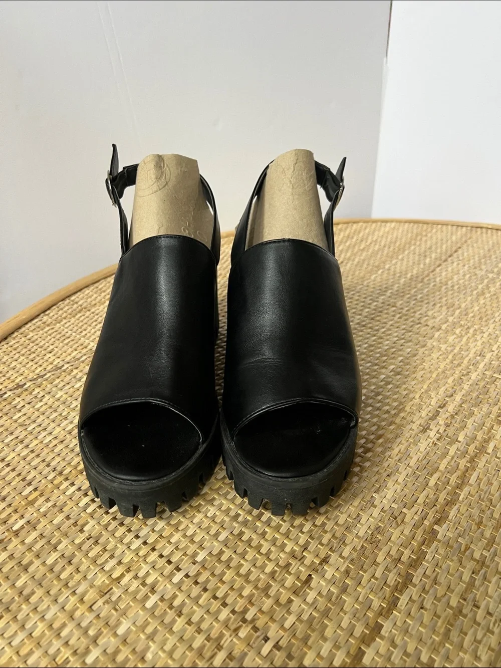 Retro 90s Y2K Steve Madden Sunnyside Sandal Lug Sole Platform SlingBack Black 10